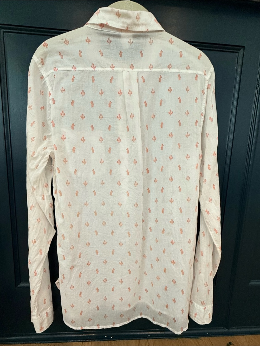 GAP Gauzy and Flowy Cactus Button-Down with Pink Cactus Print